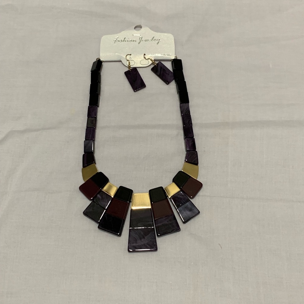 Purple Necklace With Earrings